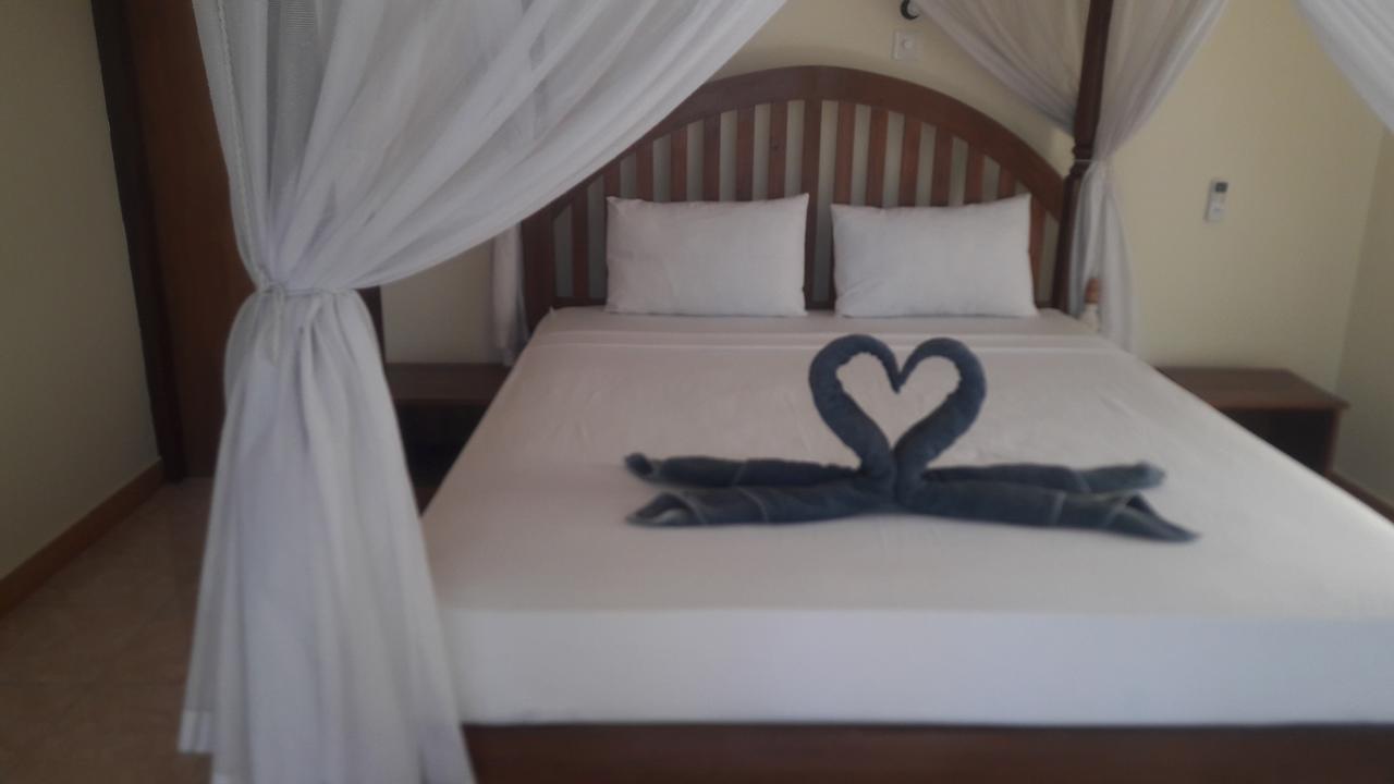 Warung Pantai Bungalows Amed Exterior foto